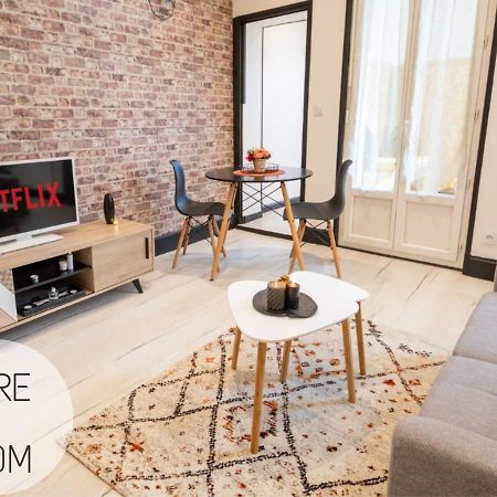 ► Appart Balcon Confort Et Charmant → Hyper Centre Agen - Netflix Exterior foto